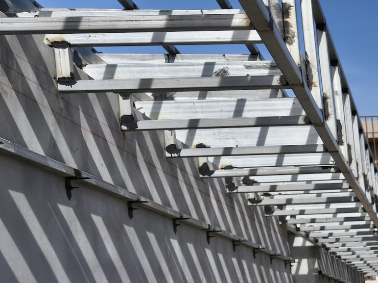 Монтаж вентилируемого фасада из металлокассет своими руками