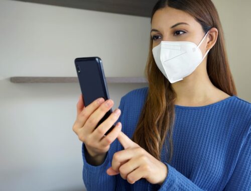 Как защитить свой смартфон от слежки и вирусов бесплатно